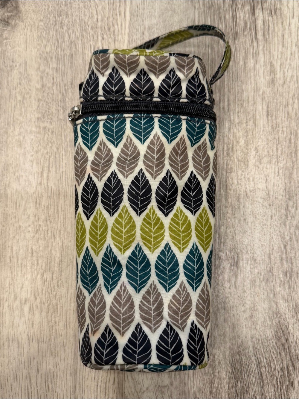 Kalencom Insulated Leaf Print Bottle Bag Carrier